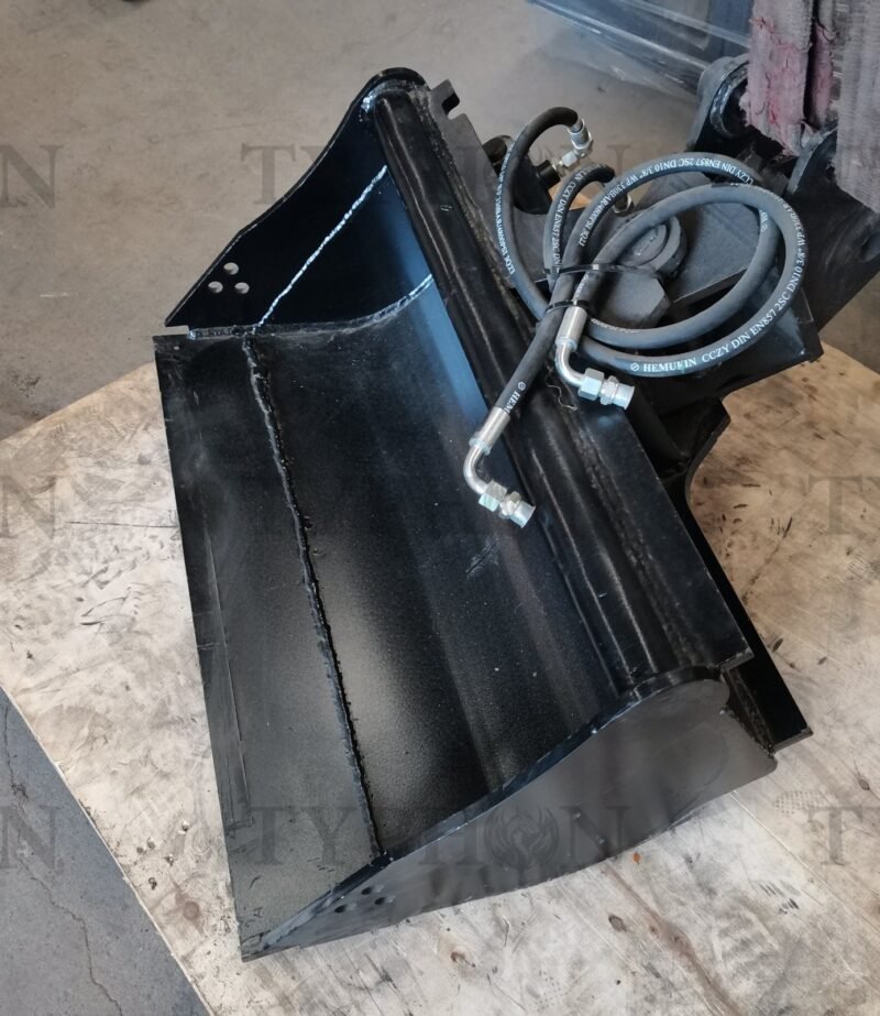 2.5 Ton Excavator Attachment Hydraulic Tilt Bucket 800mm Tilting Bucket 31 inch