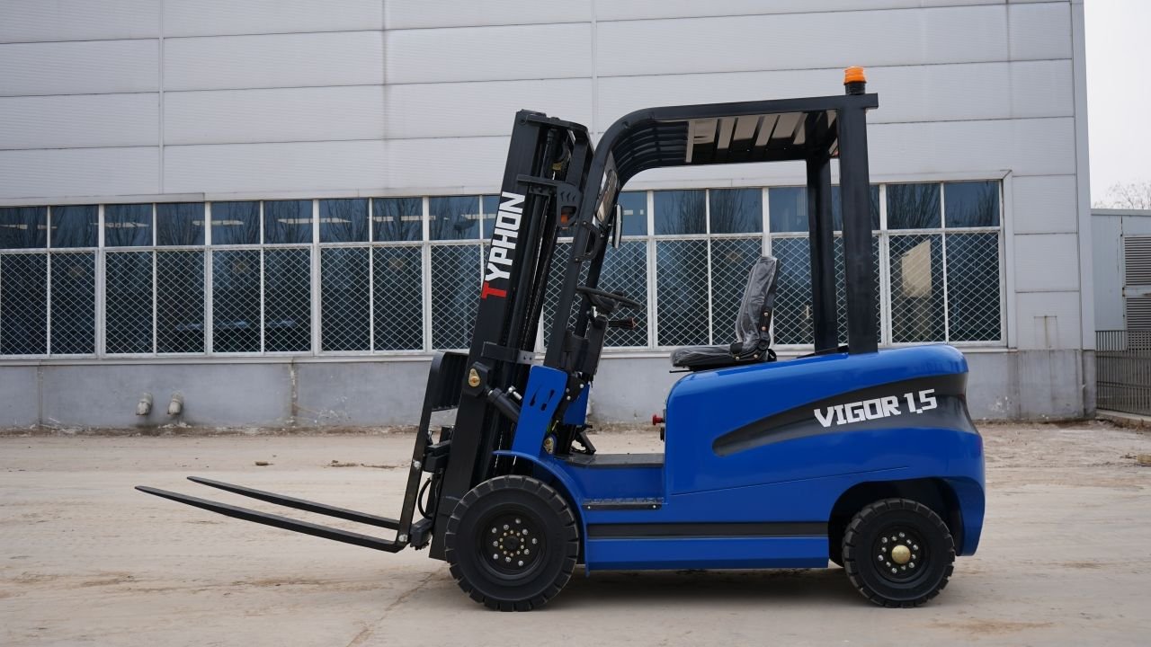 TYPHON VIGOR Forklift Video