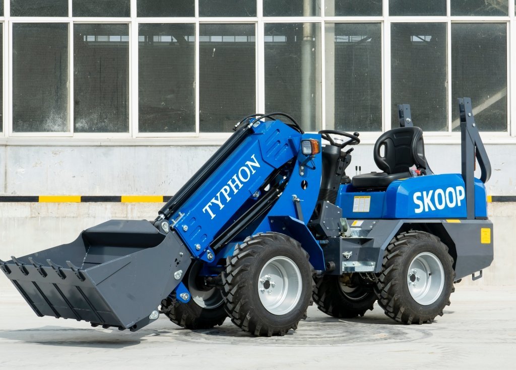 New TYPHON Telescopic Wheel Loader with Kubota D1105 engine 25 hp 1 ton Load USA - Image 19