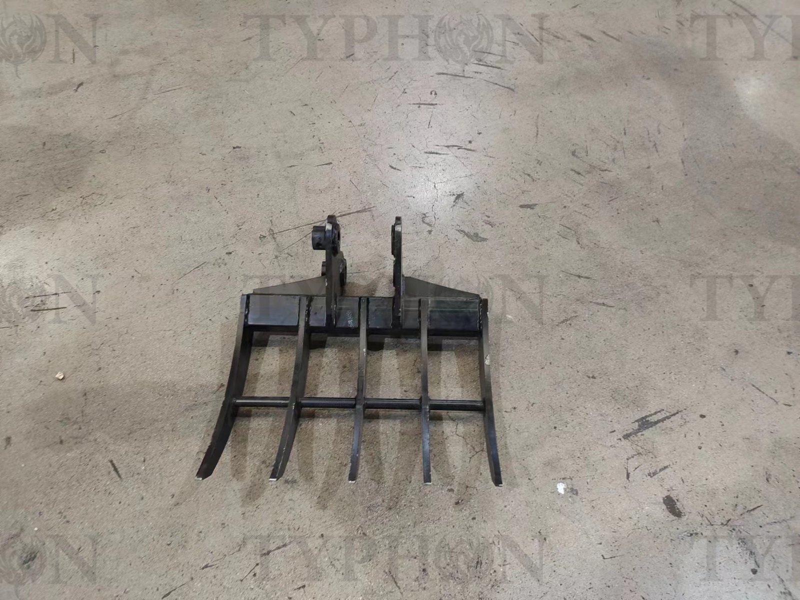 Mini Excavator Attachment Rake 22" Wide TYPHON Attachments For 2-3.5 ton Diggers - Image 4
