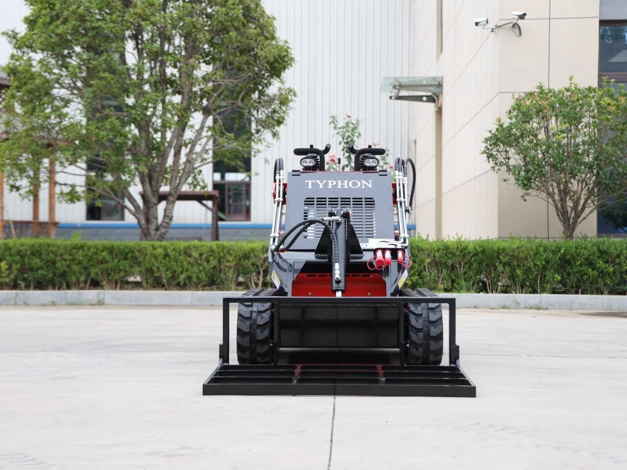 Skid Steer Loader Land Leveler Attachment - Image 17