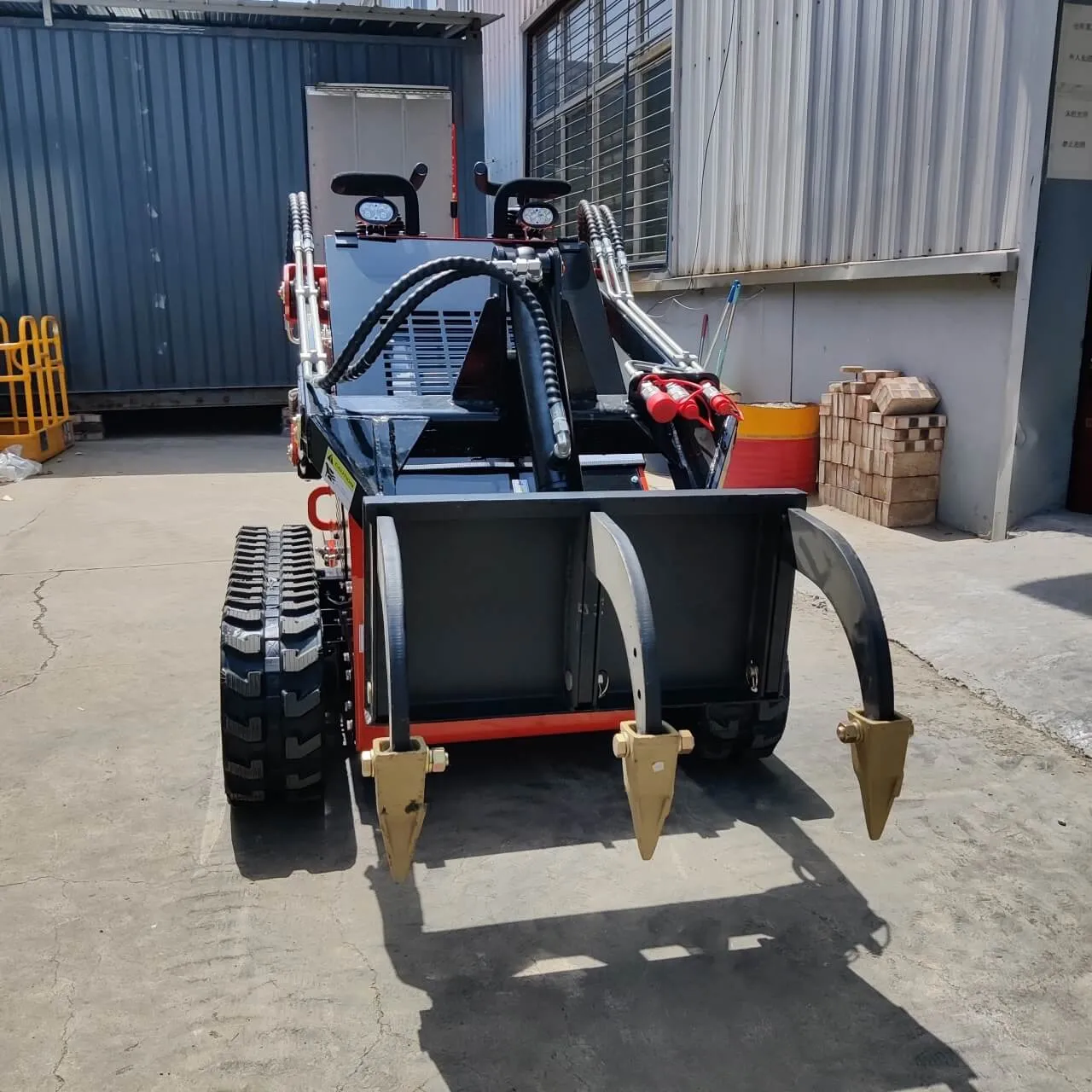 Skid Steer Loader Ripper Attachment - Image 11