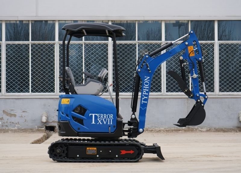 2025 3800 lb TYPHON TERROR XVII Mini Excavator Rubber Track with Kubota D902 Diesel Engine