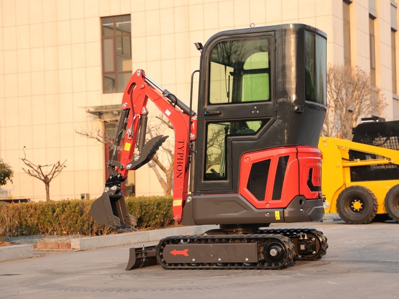 TYPHON 18 FLEX 1.8 Ton Mini Excavator USA - Image 5
