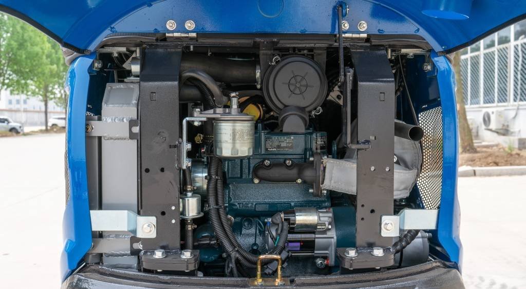 TYPHON 18 FLEX PRO 1.8 Ton Mini Excavator USA with 12 attachments - Image 2