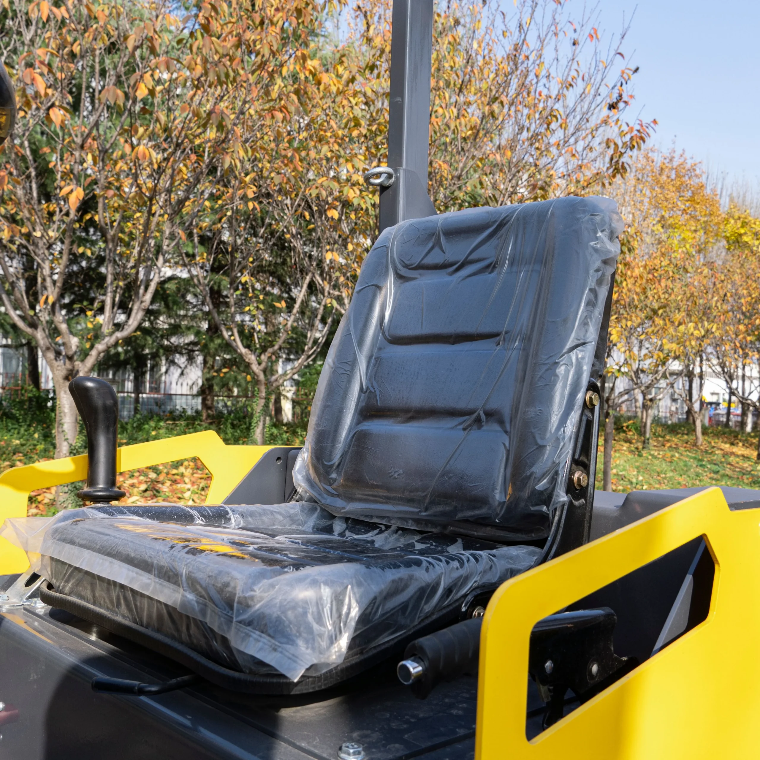 TYPHON FURY 15 Mini Road Roller 1.5Ton 13.5 hp B&S Gas Engine Hydraulic Steering - Image 27