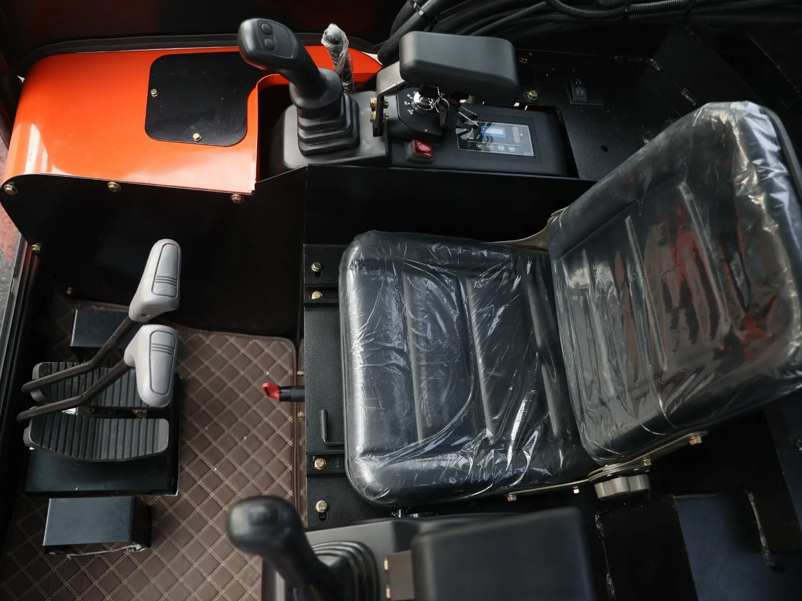 TYPHON TERROR X2 Mini Excavator 2.7 Ton EPA Diesel Perkins Engine USA - Image 10