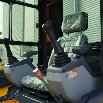 TYPHON TERROR XVII PRO Prestige Edition Mini Excavator 4000LB Kubota D902 Diesel, Enclosed Cab with AC/Heat, Hydraulic Thumb - Image 19