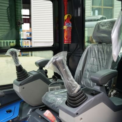 TYPHON TERROR XVII PRO Prestige Edition – Enclosed Mini Excavator with AC, Heater & Ergonomic Comfort - Image 24